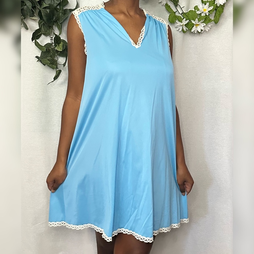 Unbranded preowned blue lingerie vintage inspired 60s nightgown